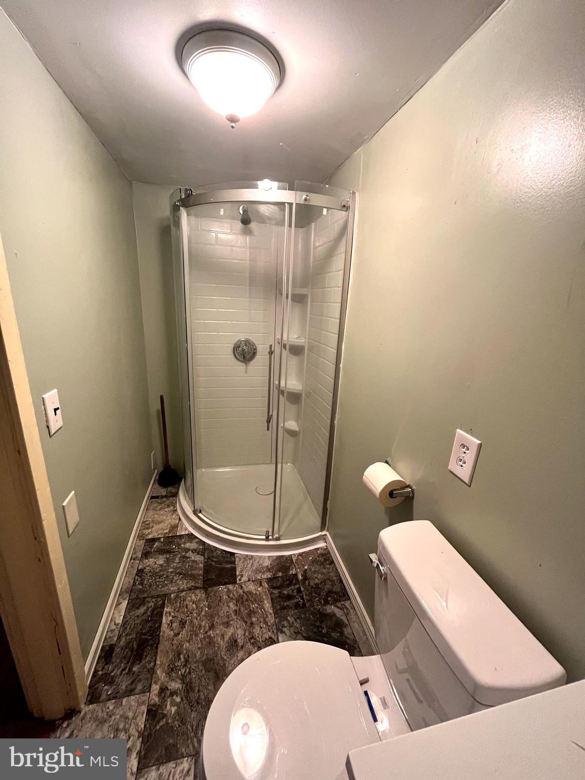1175 Narrows Road Biglerville, PA 17307 - Photo 9 of 16 Bathroom