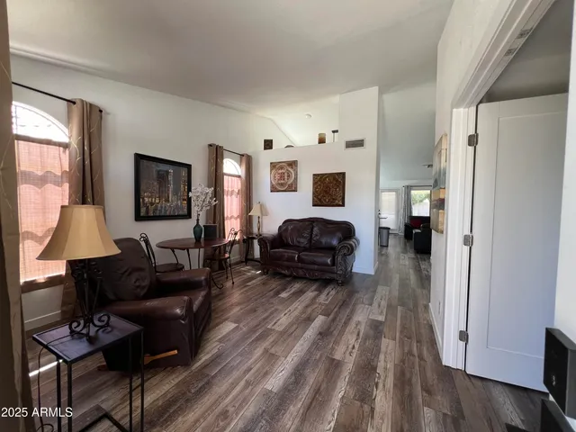 $2,500 | 13610 North 82nd Avenue, Peoria, AZ 85381