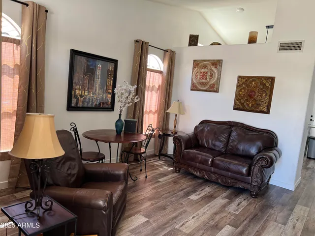 $2,500 | 13610 North 82nd Avenue, Peoria, AZ 85381