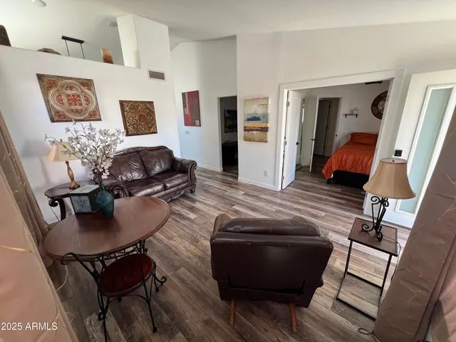 $2,500 | 13610 North 82nd Avenue, Peoria, AZ 85381