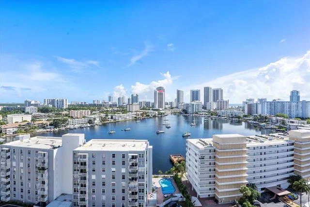 a picture of city view