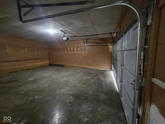 $167,000 | 1901 East Buena Vista Drive, Terre Haute, IN 47802