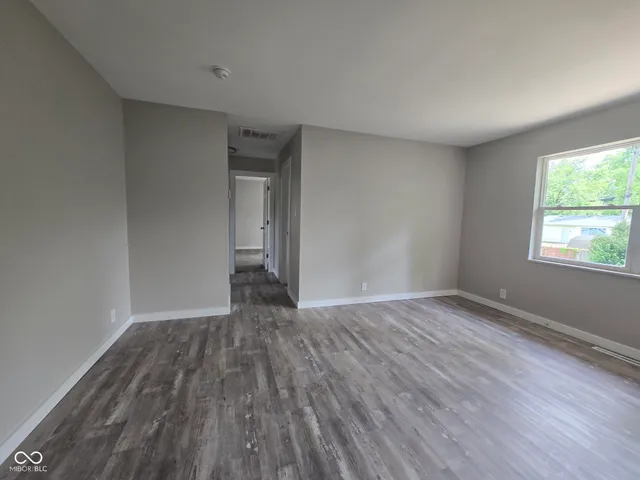 $167,000 | 1901 East Buena Vista Drive, Terre Haute, IN 47802