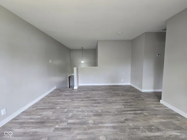 $167,000 | 1901 East Buena Vista Drive, Terre Haute, IN 47802