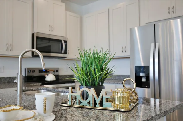 $2,450 | 3105 Douglas Fir Drive, Apopka, FL 32703