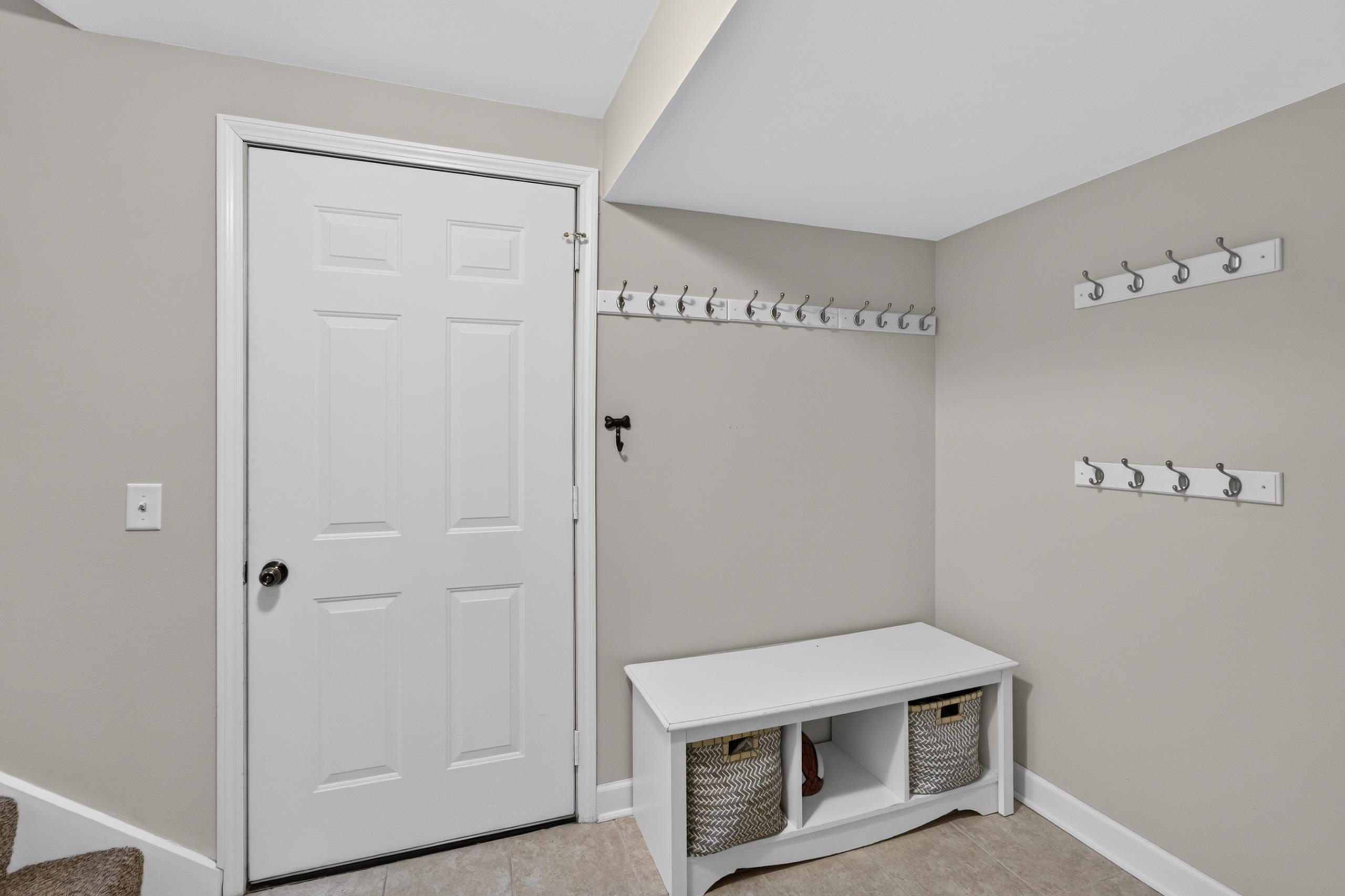 1133 Frisch Road Madison, WI 53711 - Photo 29 of 39