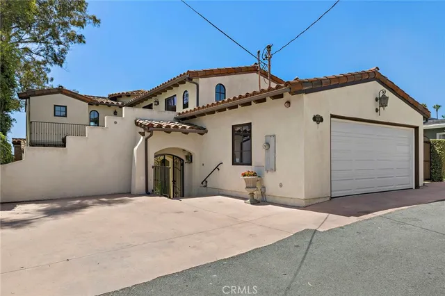 $9,800 | 1609 South Ola Vista, San Clemente, CA 92672
