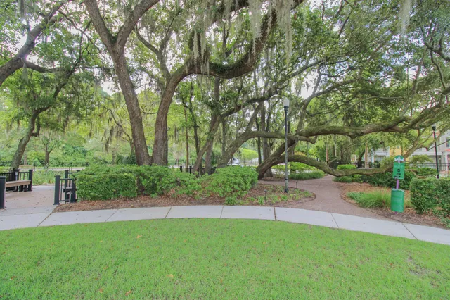 $2,150 | 1900 Belle Isle Avenue, Unit 102, Mount Pleasant, SC 29464