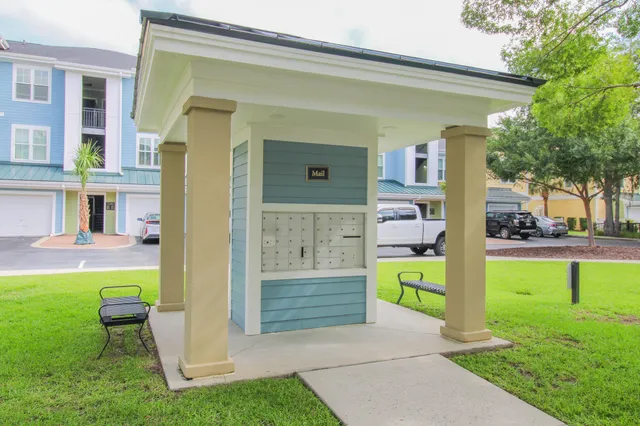 $2,150 | 1900 Belle Isle Avenue, Unit 102, Mount Pleasant, SC 29464