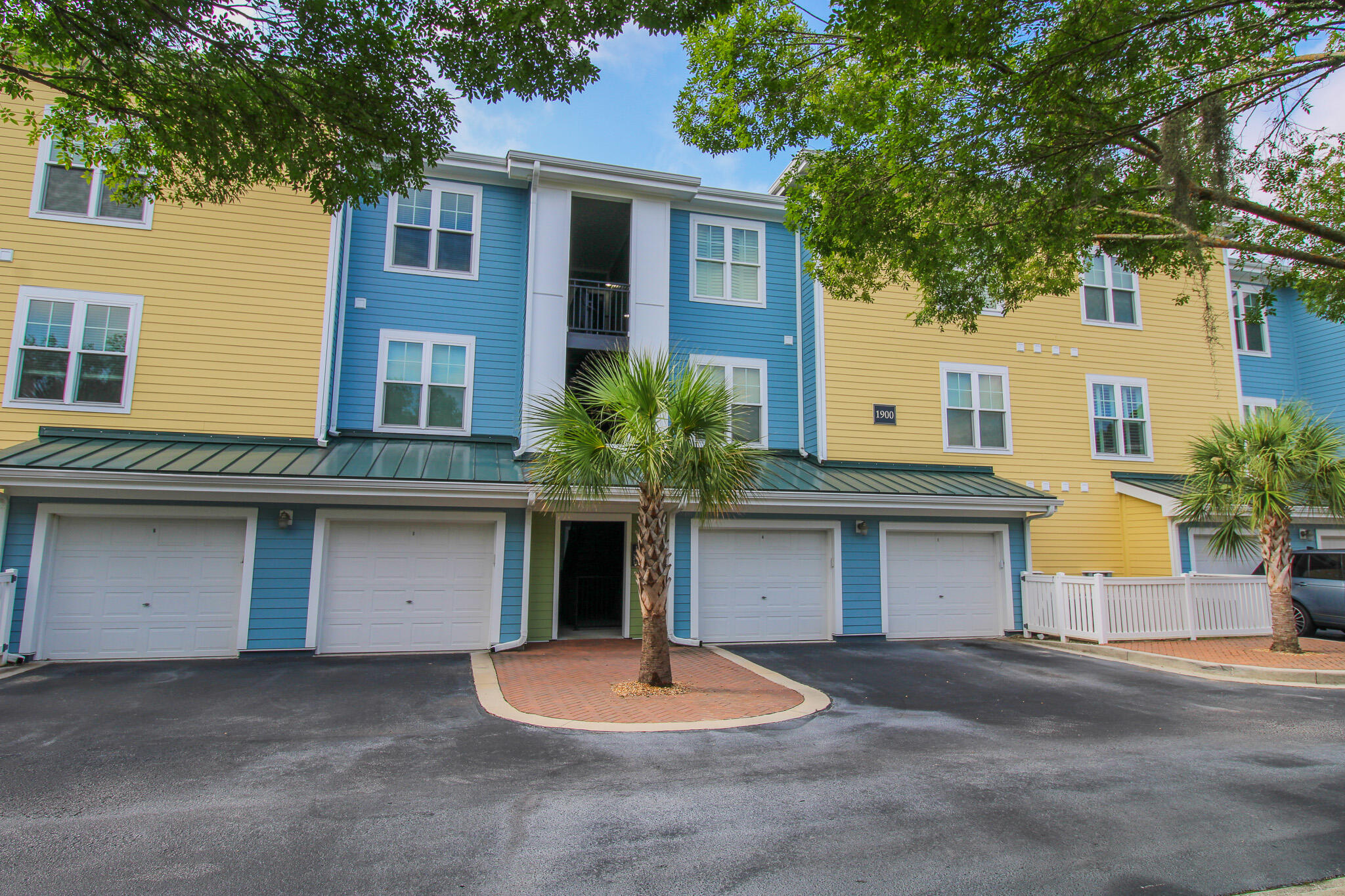 1900 Belle Isle Avenue, Unit 102 Mount Pleasant, SC 29464 - Photo 17 of 17 IMG_6201