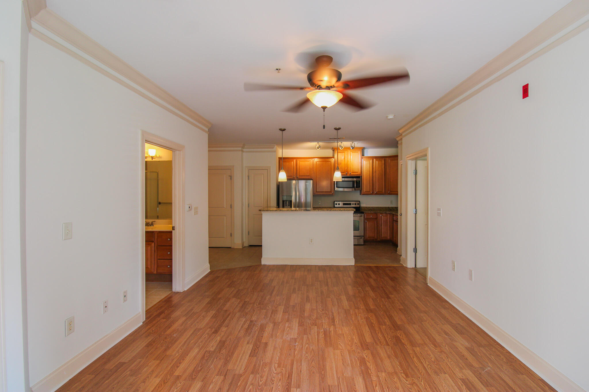 1900 Belle Isle Avenue, Unit 102 Mount Pleasant, SC 29464 - Photo 2 of 17 IMG_6245