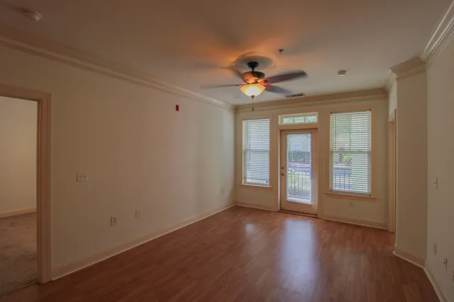 $2,150 | 1900 Belle Isle Avenue, Unit 102, Mount Pleasant, SC 29464