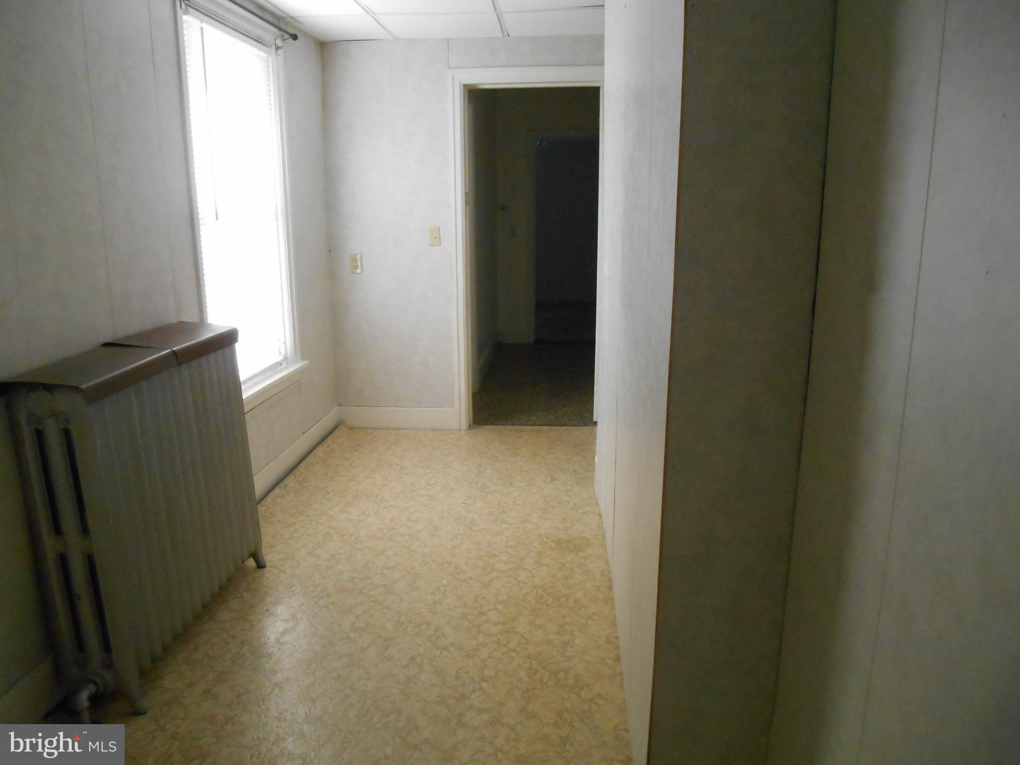 302 Spring Street Lebanon, PA 17046 - Photo 20 of 29 2nd Floor