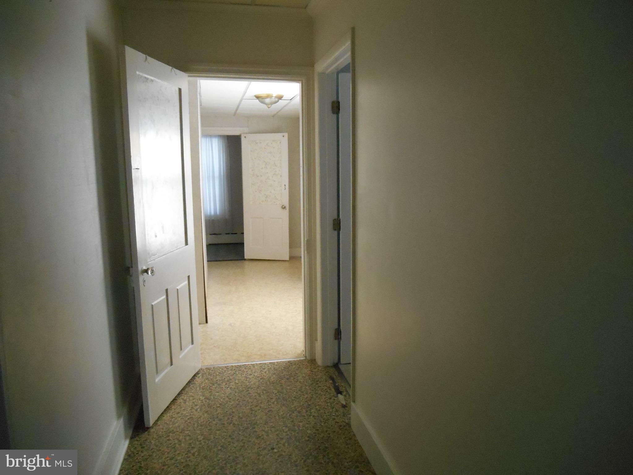302 Spring Street Lebanon, PA 17046 - Photo 22 of 29 Bedroom Full Bath