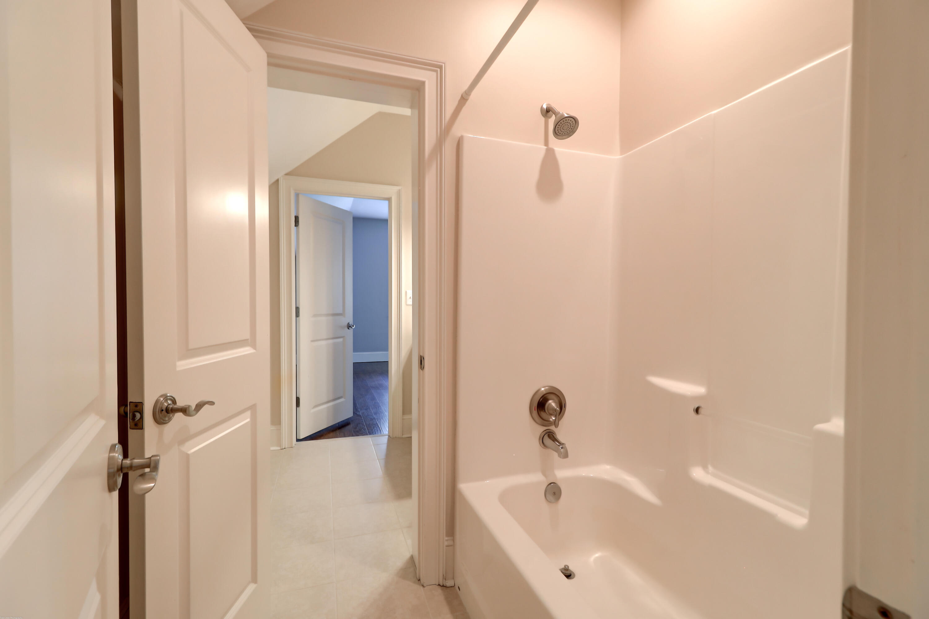 2630 Rifle Range Road Mount Pleasant, SC 29466 - Photo 32 of 77 Bathroom