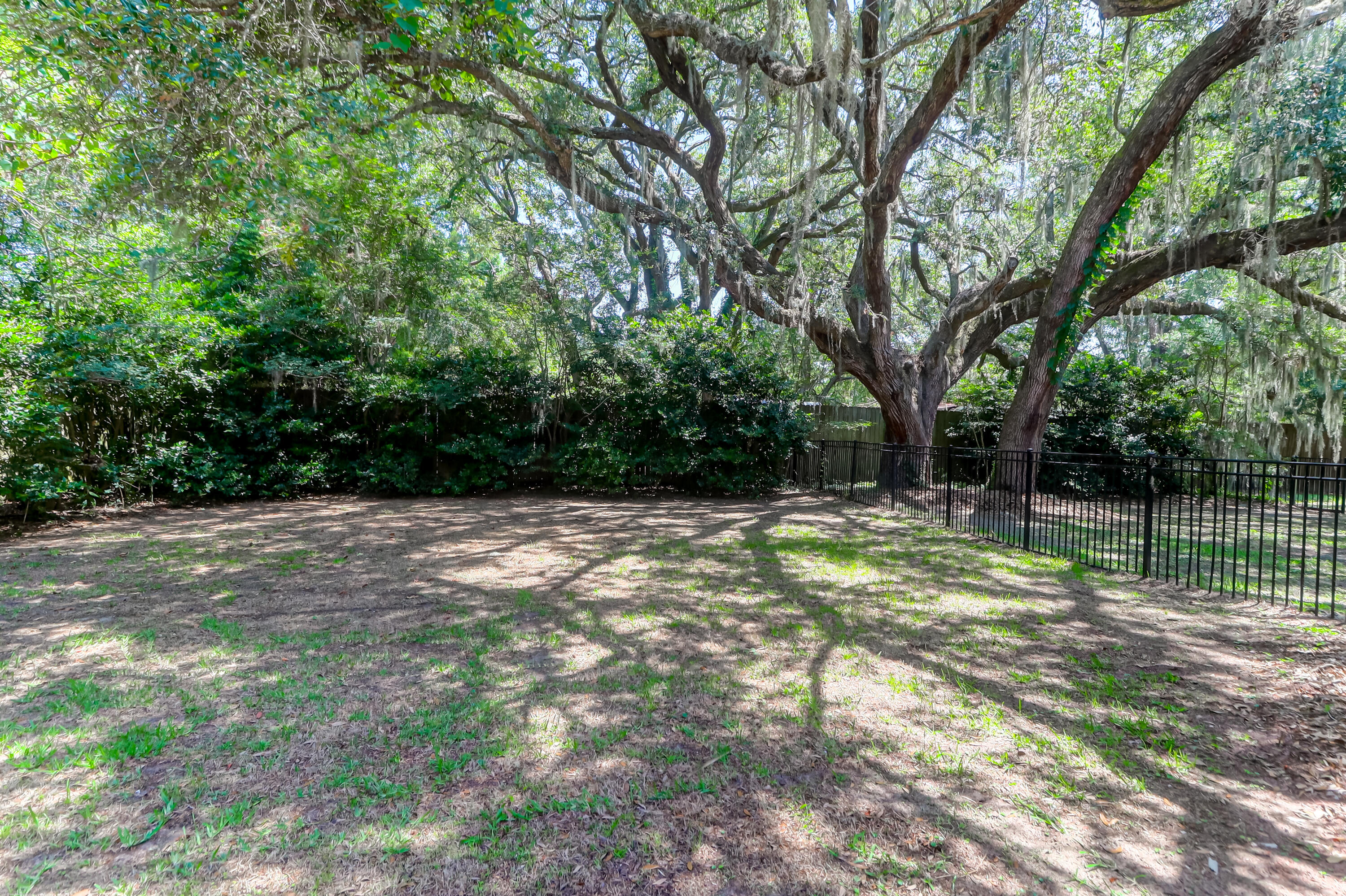 2630 Rifle Range Road Mount Pleasant, SC 29466 - Photo 73 of 77 Yard
