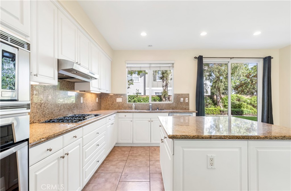 87 Fringe Tree Irvine, CA 92606 - Photo 9 of 24