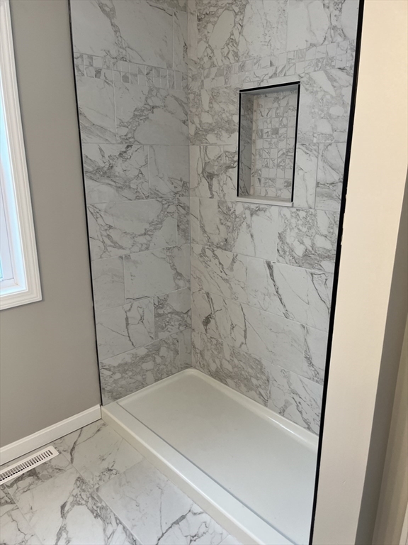 18 Crane Street Springfield, MA 01104 - Photo 17 of 23 Gallery Image 17
