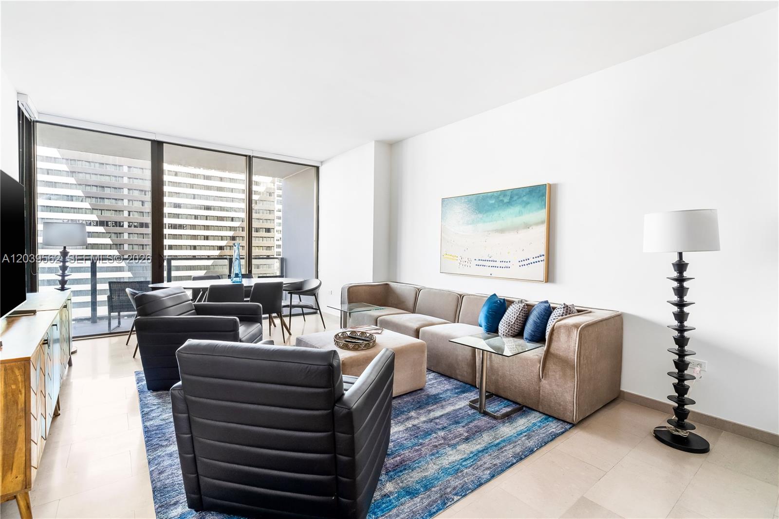 88 Southwest 7th Street, Unit 1006 Miami, FL 33130 - Photo 9 of 49