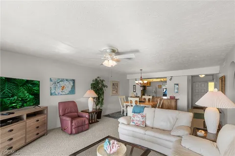 $224,900 | 3631 Southeast 10th Avenue, Unit 102, Cape Coral, FL 33904