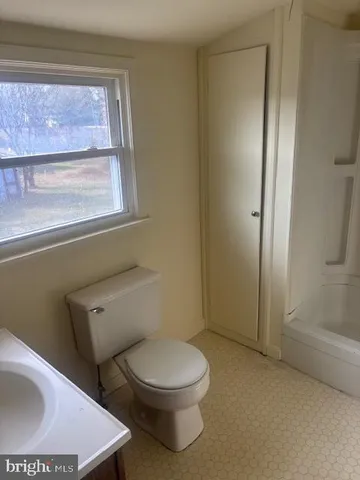 $1,200 | 1322 Red Hill Road, Dauphin, PA 17018