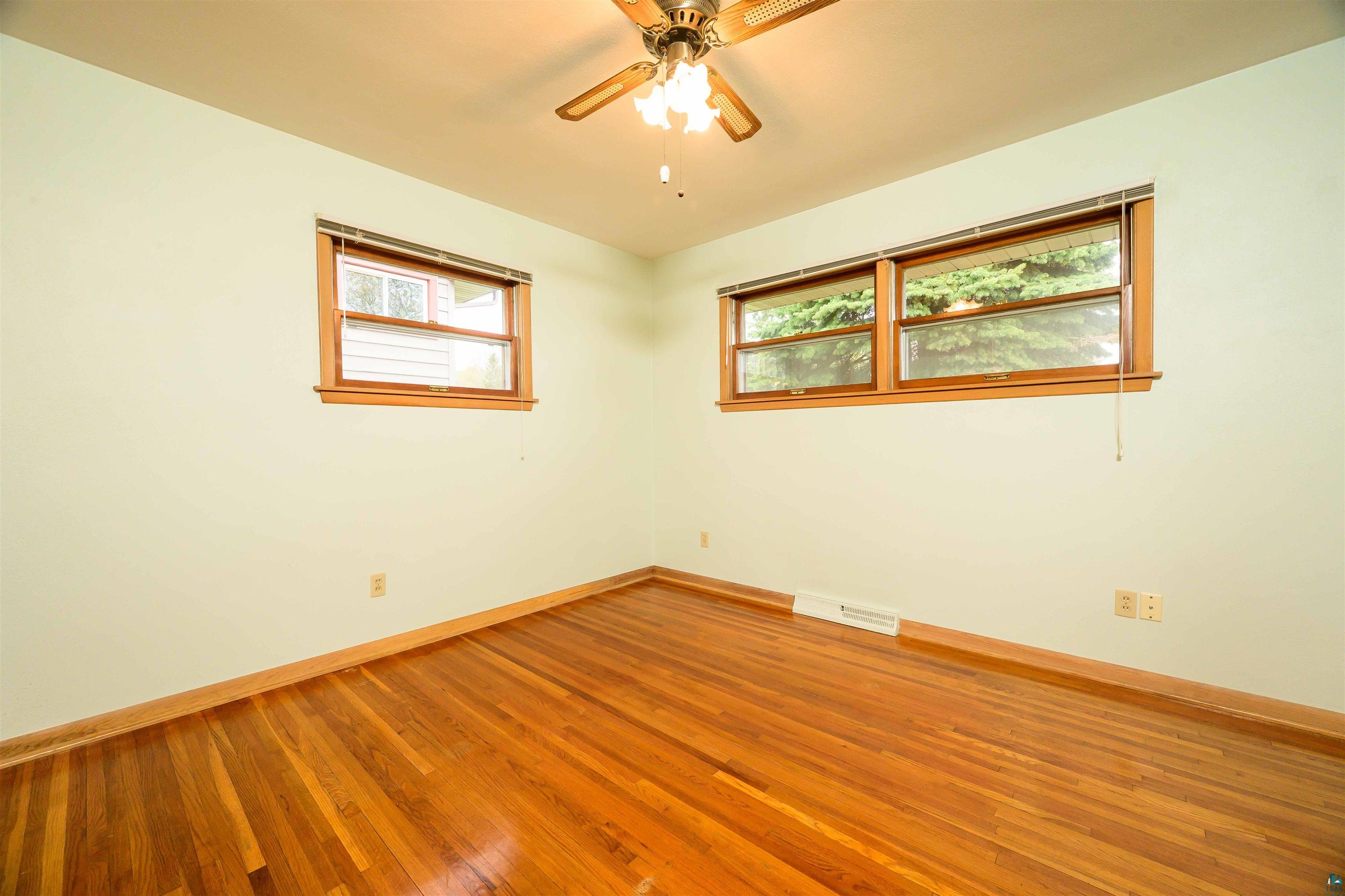 5014 Avondale Street Duluth, MN 55804 - Photo 27 of 68