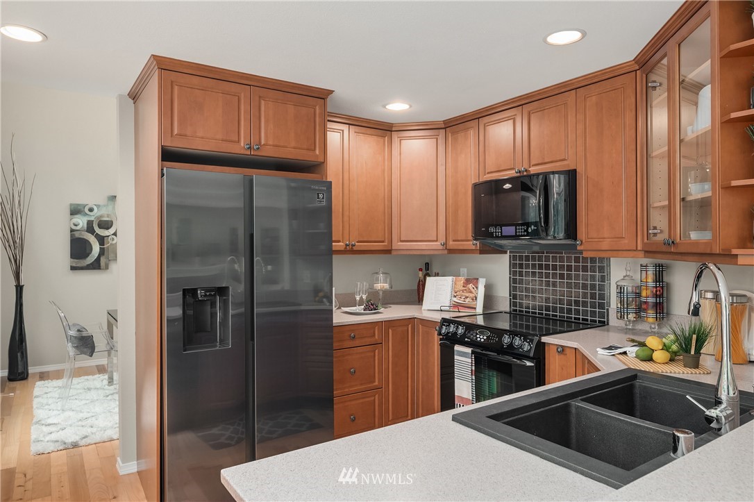 11702 Northeast 165th Place Bothell, WA 98011 - Photo 19 of 35 Gallery Image 19