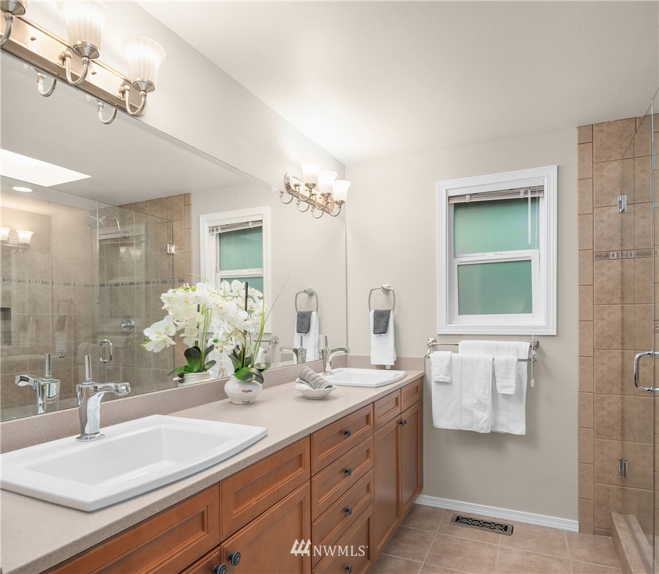 11702 Northeast 165th Place Bothell, WA 98011 - Photo 26 of 35 Gallery Image 26