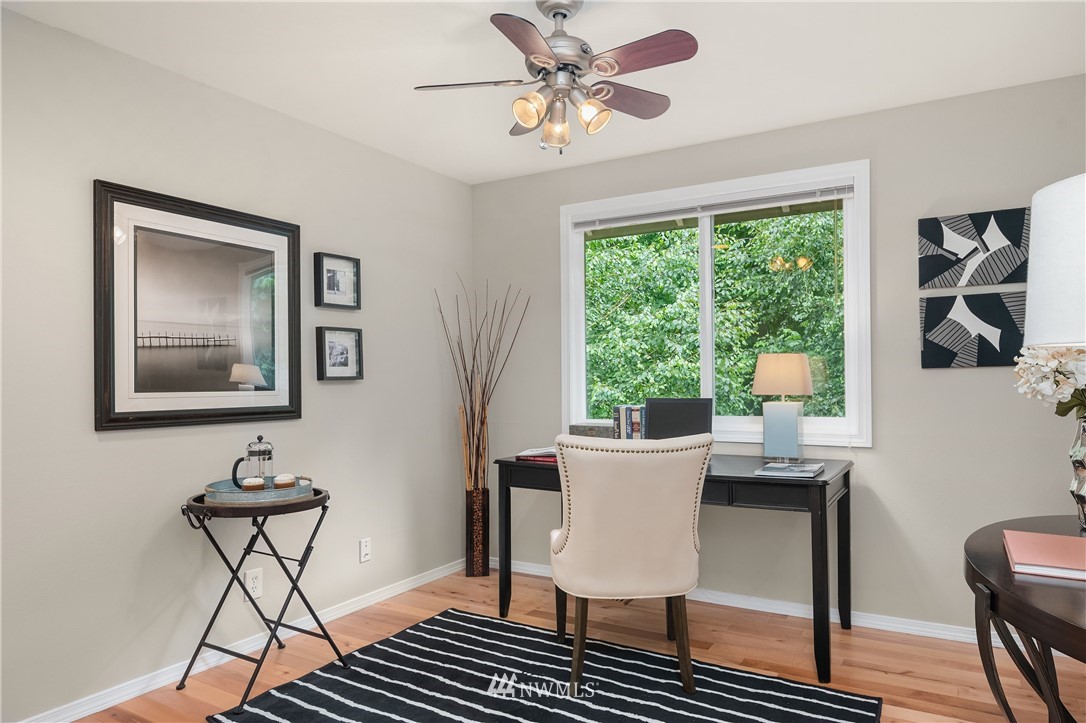 11702 Northeast 165th Place Bothell, WA 98011 - Photo 29 of 35 Gallery Image 29