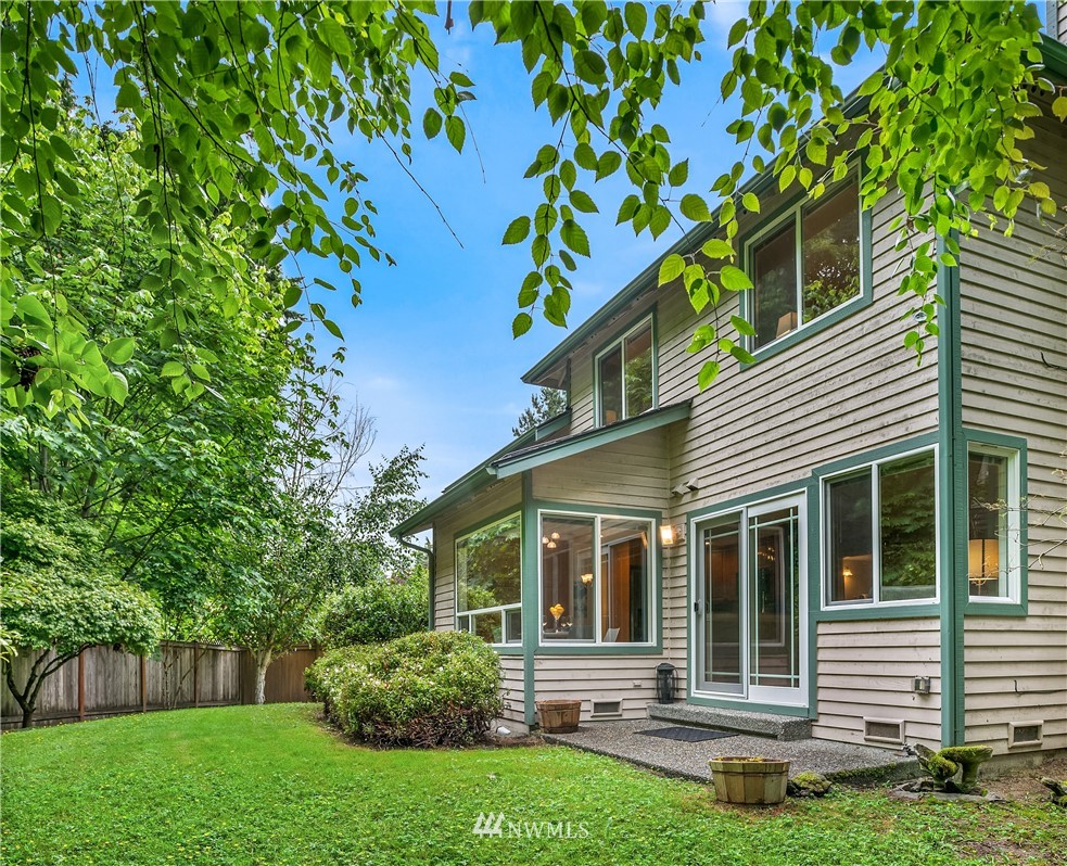 11702 Northeast 165th Place Bothell, WA 98011 - Photo 33 of 35 Gallery Image 33