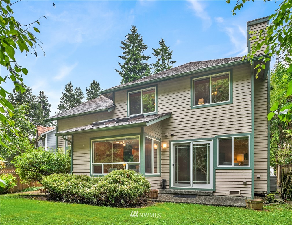 11702 Northeast 165th Place Bothell, WA 98011 - Photo 34 of 35 Gallery Image 34
