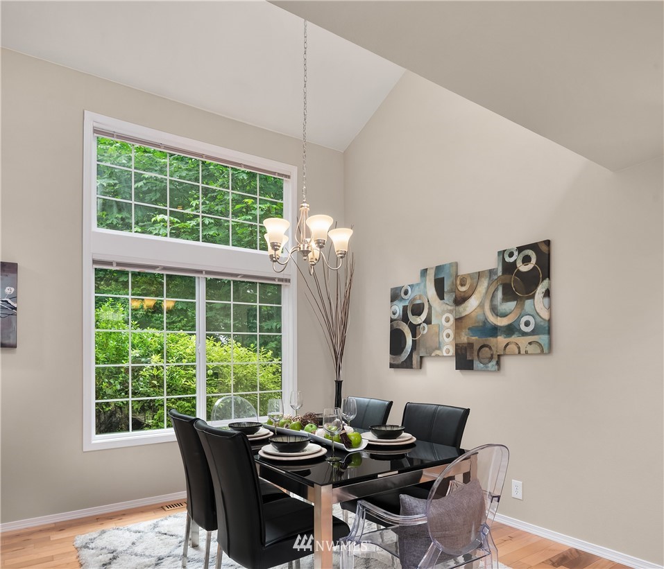 11702 Northeast 165th Place Bothell, WA 98011 - Photo 10 of 35 Gallery Image 10