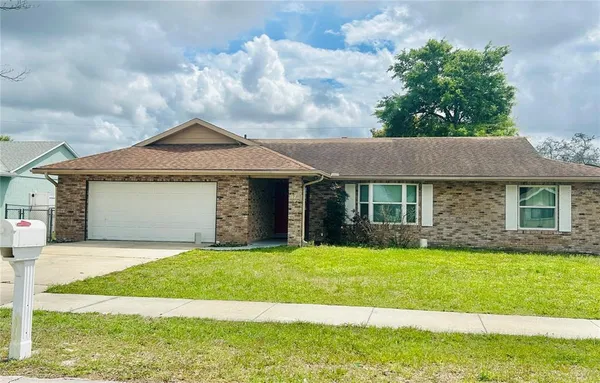 $320,000 | 1201 Azora Drive, Deltona, FL 32725