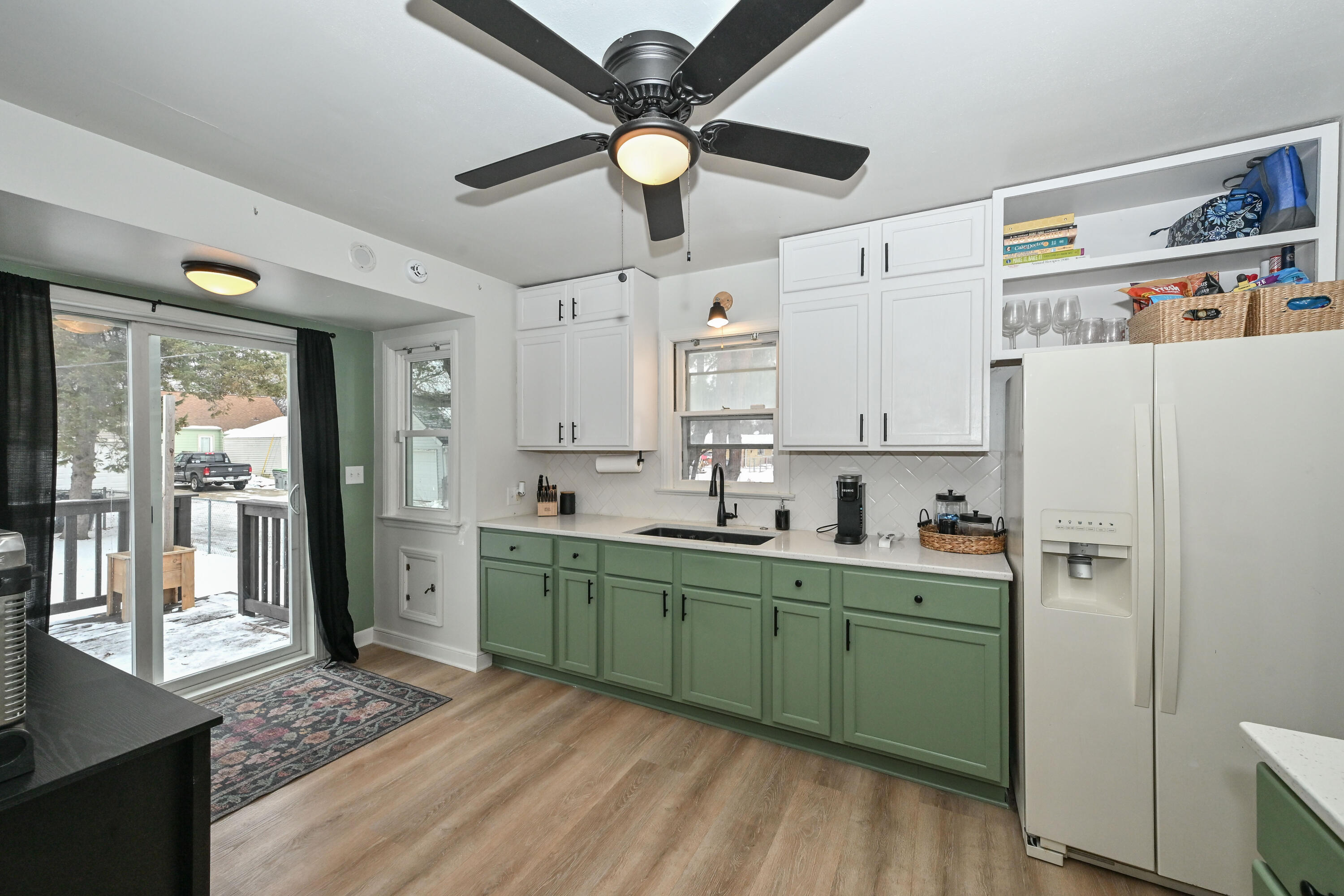 3460 North 90th Street Milwaukee, WI 53222 - Photo 6 of 31 DZ3460-8