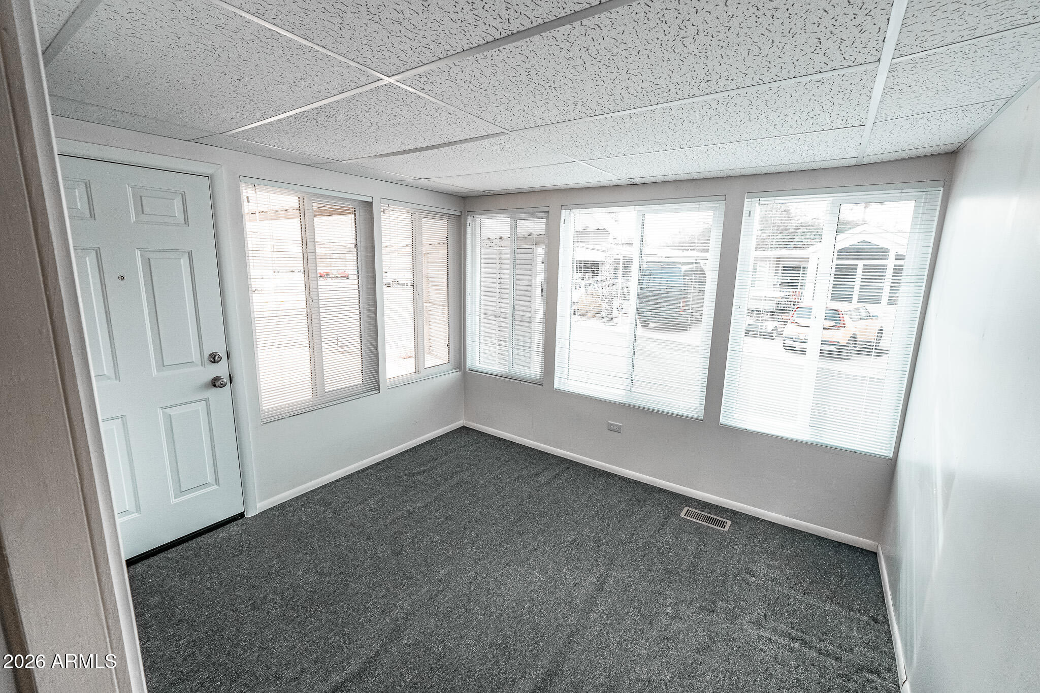 17200 West Bell Road, Unit 758 Surprise, AZ 85374 - Photo 5 of 30 DSC01369