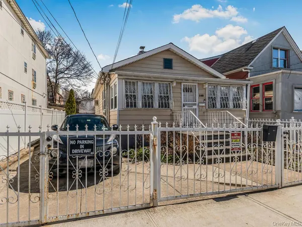 $615,000 | 3408 Ely Avenue | Eastchester