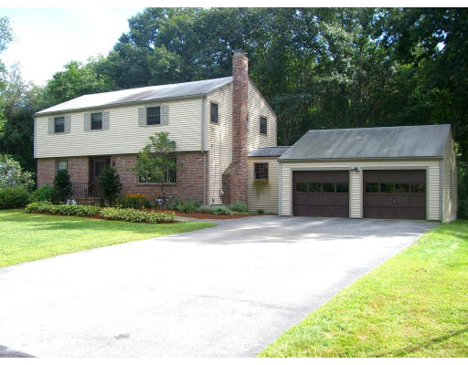5 Country Club Road Acton, MA 01720 - Photo 1 of 12 Gallery Image 1
