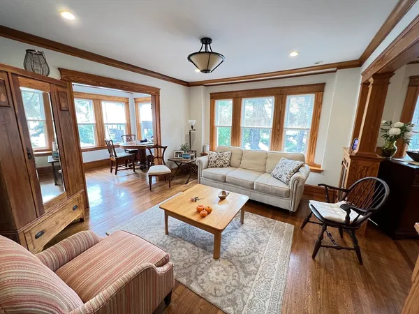 $5,600 | 16 Trowbridge Street, Unit 2, Belmont, MA 02478