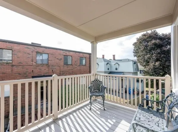 $5,600 | 16 Trowbridge Street, Unit 2, Belmont, MA 02478