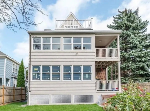 $5,600 | 16 Trowbridge Street, Unit 2, Belmont, MA 02478