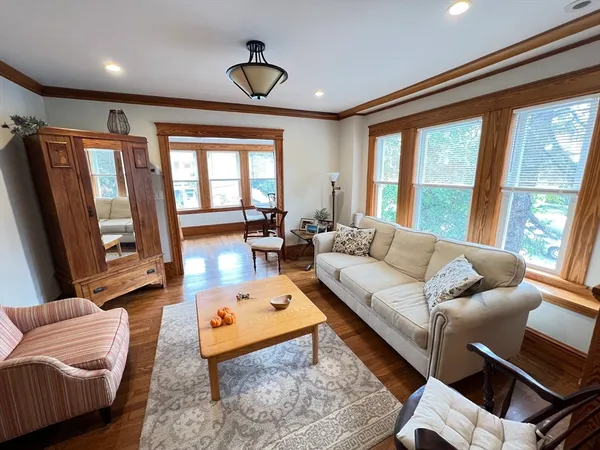 $5,600 | 16 Trowbridge Street, Unit 2, Belmont, MA 02478