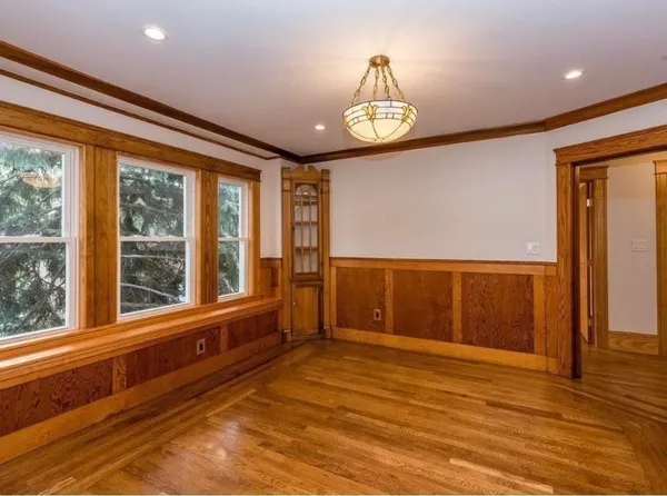 $5,600 | 16 Trowbridge Street, Unit 2, Belmont, MA 02478