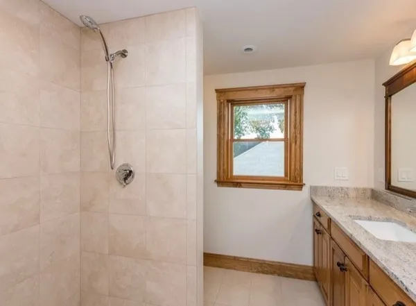 $5,600 | 16 Trowbridge Street, Unit 2, Belmont, MA 02478