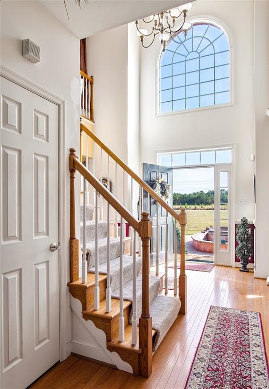 11564 Centennial Road Prince George, VA 23875 - Photo 19 of 33 Stairwell