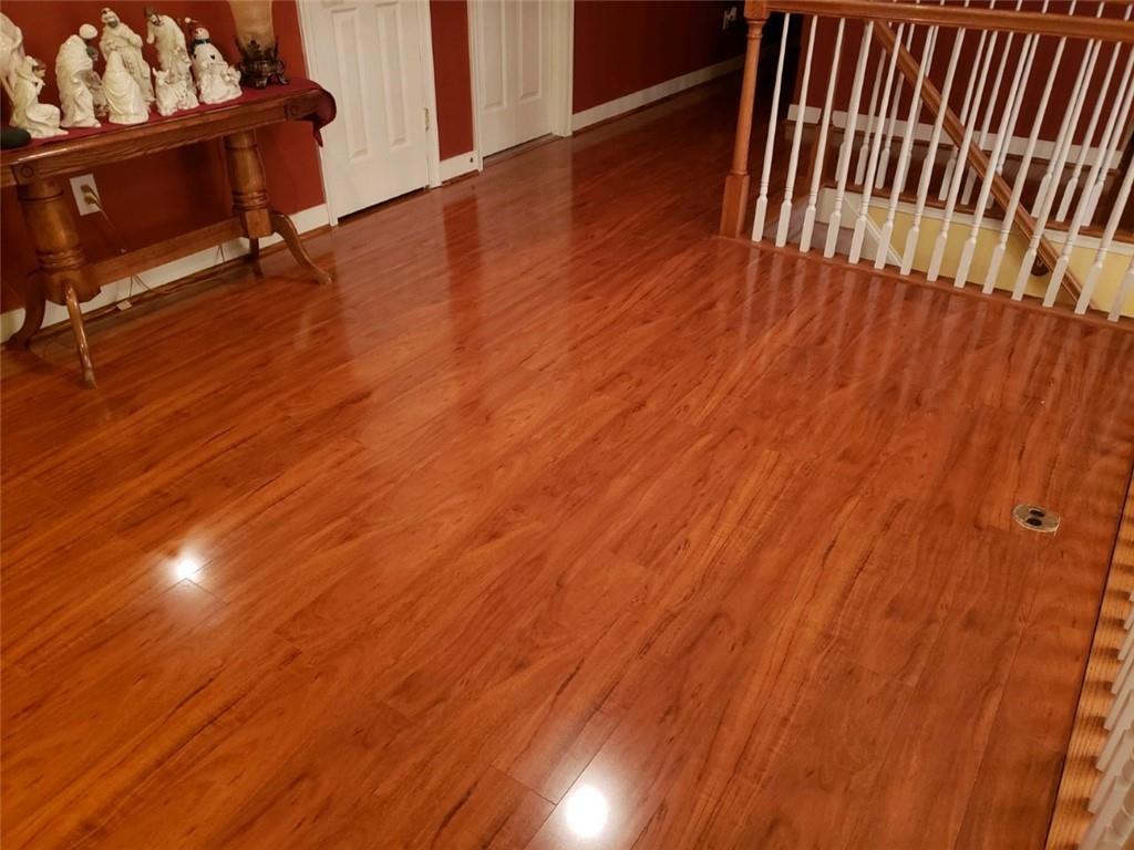 11564 Centennial Road Prince George, VA 23875 - Photo 21 of 33 New Flooring-Upstairs Foyer