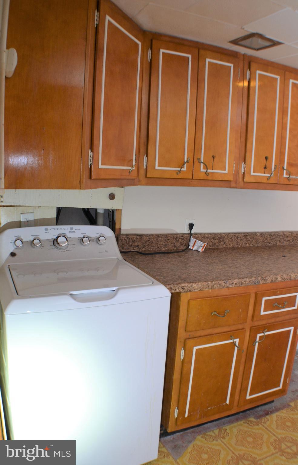 202 Kingston Road Middle River, MD 21220 - Photo 18 of 21 a utility room with dryer and washer