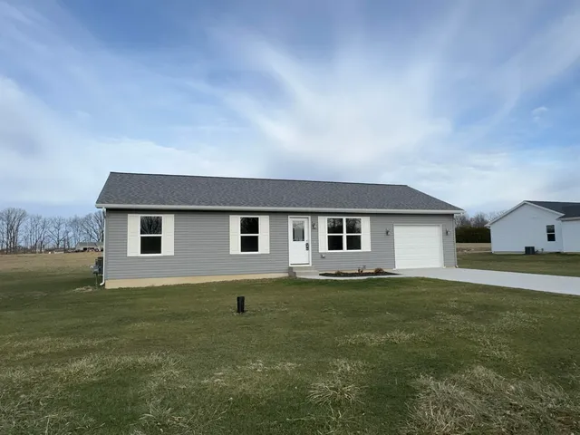 $256,900 | 1173 Dove Lane, Milford, IN 46542