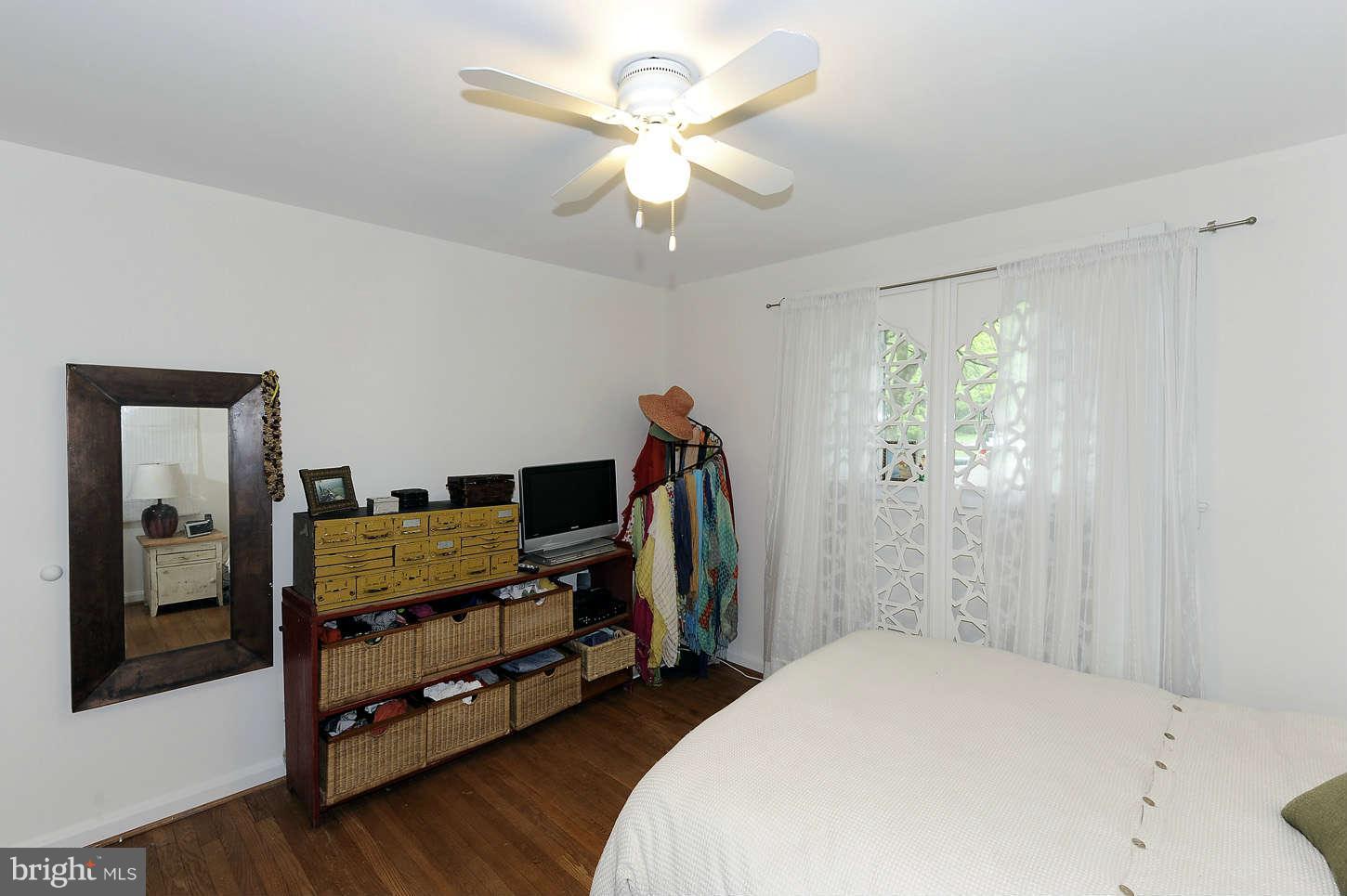 1501 Sanford Road Silver Spring, MD 20902 - Photo 11 of 24 Bedroom