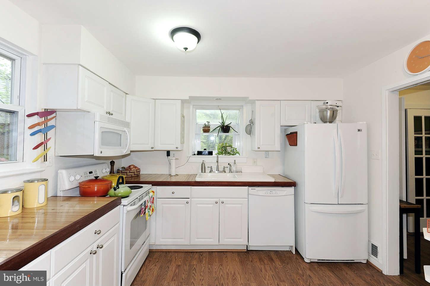 1501 Sanford Road Silver Spring, MD 20902 - Photo 8 of 24 Kitchen