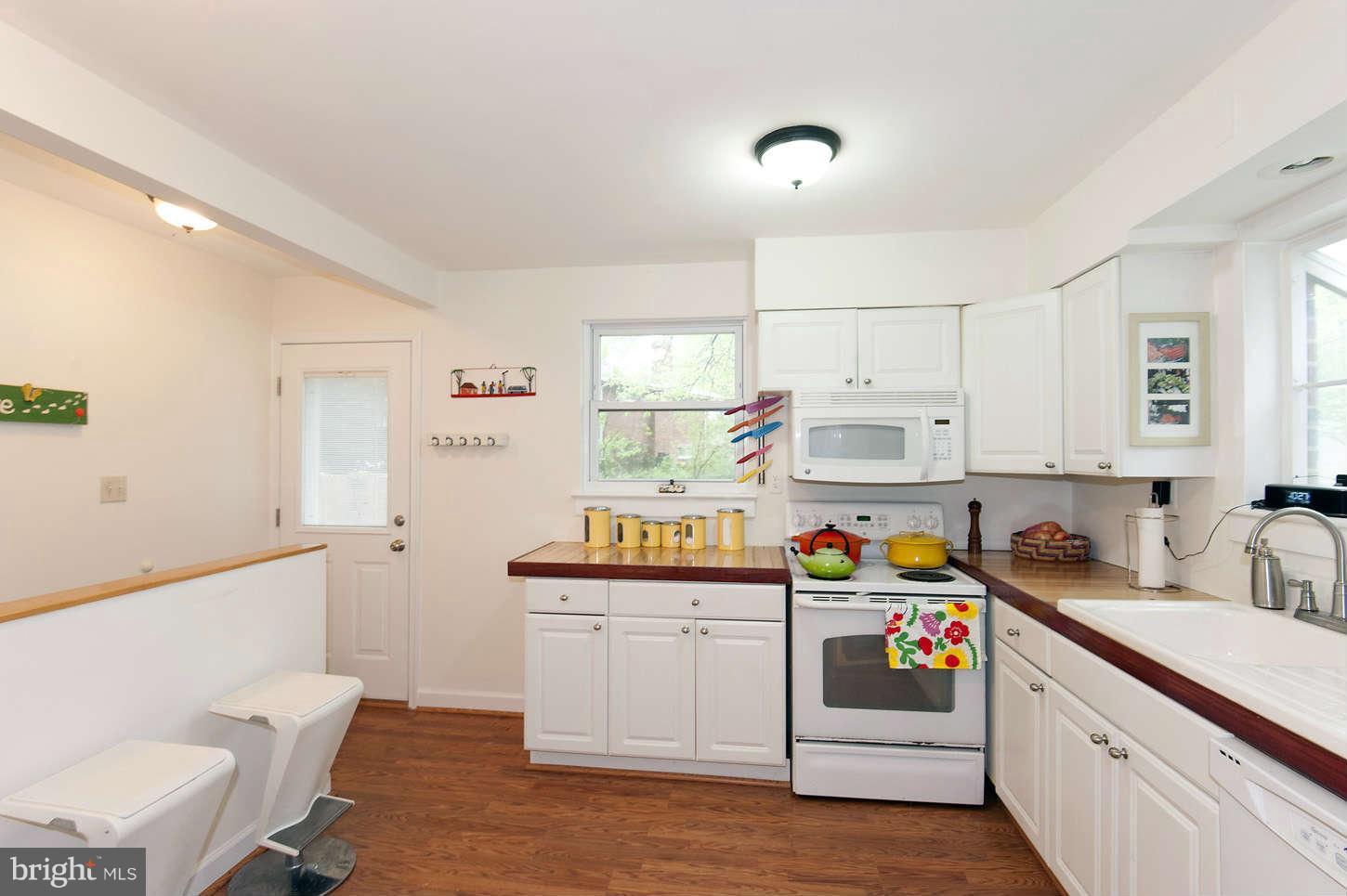 1501 Sanford Road Silver Spring, MD 20902 - Photo 9 of 24 Kitchen